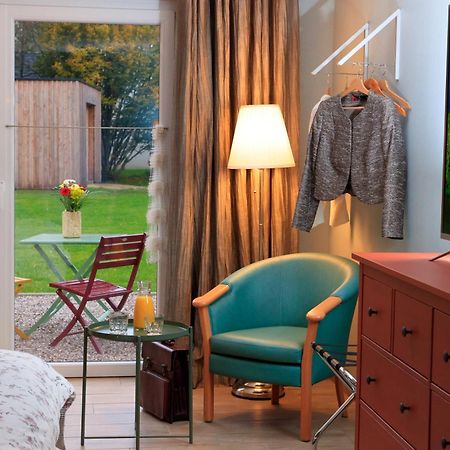 Gite Du Vieux Saule 1 Gite Avec Spa Privatif Pour 2 Personnes 1 Suite Familiale Sans Spa Vieil-Hesdin Exterior photo